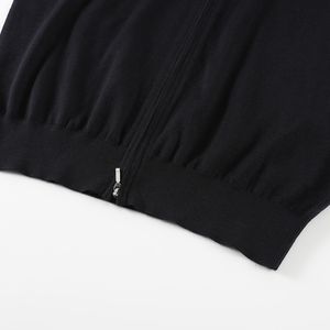 Sweat-shirt décontracté pour homme à col zippé, manches longues, tissu doux, prix abordable, pour commandes en gros hiver - Product Image 6