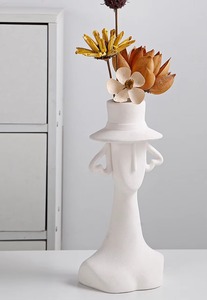 Jarrón de Cerámica de Lujo para Decoración de Hoteles, Acabado Mate, Forma Larga, Pieza Decorativa Moderna - Product Image 4