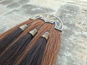 Espadaña de Caballo para Bomberos - Espadañas Maltesas - Espadañas Irlandesas de Cuero y Crin de Caballo Blanca - Product Image 2