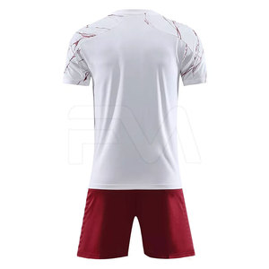 Uniforme de football à séchage rapide et confortable, uniforme de football professionnel, uniforme de football en gros - Product Image 2
