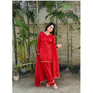 Ensemble Salwar Farsi de Luxe de Qualité Export pour Femmes, Tenue de Mariage et d'Occasions Festives, Vêtement Ethnique de Créateur en Vente - Product Image 1