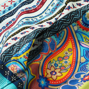 เสื้อฮู้ดดี้พิมพ์ลายแบบซับลิเมชั่นคุณภาพเยี่ยมสำหรับผู้ชาย ออกแบบเองได้ เสื้อฮู้ดดี้กันหนาวน้ำหนักเบา สวมใส่สบาย - Product Image 5