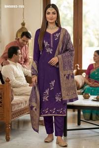 Magnifique collection de salwar-kameez et dupatta en viscose georgette brodée, prêts à porter, pour femme, idéale pour les festivals. - Product Image 2