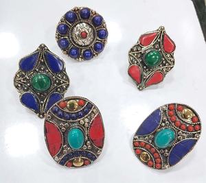 Anneaux en laiton avec perles de pierre GC-RG-350, taille réglable, pour filles, idéal pour offrir en Saint-Valentin, exportation mondiale depuis l'Inde. - Product Image 1