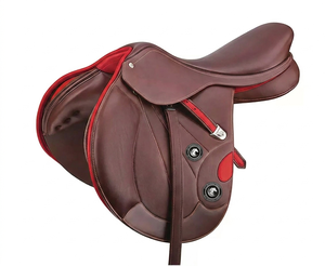 Silla de Doma Inglesa de Cuero con Estructura de Madera y Herrajes Niquelados, Color Marrón con Ribete Rojo - Product Image 2