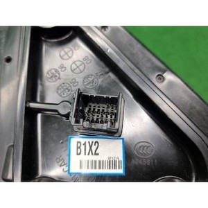 กระจกมองข้างซ้าย Santa Fe ของแท้ มือสอง รุ่น 876102B000X2 - Product Image 3