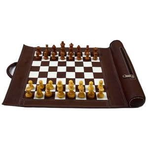 Jeu d'échecs portable en cuir véritable vintage, plateau enroulable pour adultes et enfants, cadeau d'entreprise haut de gamme et décoration d'intérieur - Product Image 2