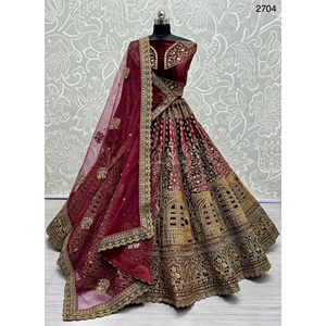 Collections de velours de vêtements de mariée indiens pour la mariée avec le travail de Zarkhan par Fabzone - Product Image 1