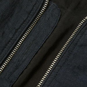 Chaqueta Bomber de Invierno de Diseño Personalizado en Color Negro Liso, Chaqueta Bomber Extra Grande de Alta Calidad con Cuello Alto y Tejido Ligero - Product Image 4