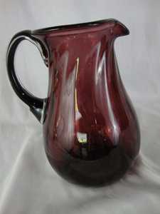 Carafe à eau Lumivanta Luxe, carafe en résine époxy faite à la main avec un design artistique pour les dîners, les fêtes et les réceptions - Product Image 6