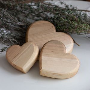 Simple Wooden <b>Heart</b> Table Centerpiece With Elegant Design For Daily Home Decor And Gift Purpose - Product Image 1