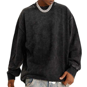 Sweat-shirt col rond vintage en molleton pour homme, personnalisé, 360 GSM, délavé à l'acide, avec poches, prix de gros abordable - Product Image 2