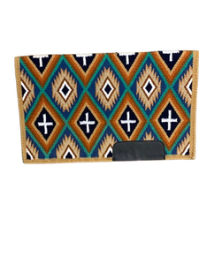 Couverture de selle artisanale en laine de Nouvelle-Zélande pour l'équitation western, idéale pour les cavaliers de ranch, l'équipement de cowboy, les sorties sur sentier et les concours hippiques. - Product Image 3