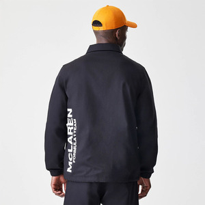 Veste coupe-vent vintage noire pour homme avec col rabattable, veste de coach toutes saisons, vêtements de sport résistants à l'eau - Product Image 3