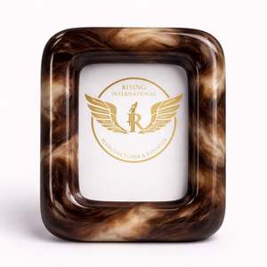 Último Modelo en Venta, Marco de Fotos Cuadrado de Resina Marrón Personalizado, Proveedor para Decoración del Hogar y Regalos con Diseño de Lujo - Product Image 1