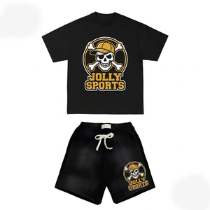 Conjunto de camiseta y pantalones cortos de algodón French Terry de 280 GSM para mujer, color negro, con estampado en relieve, logotipo personalizado, estilo urbano, 100% algodón. - Product Image 1