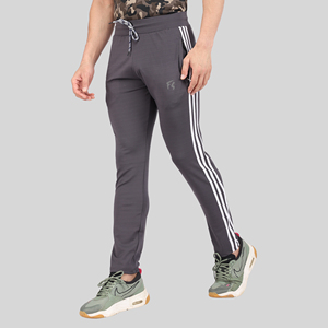 Pantalon de survêtement sport bleu à quatre voies avec bande latérale, logo personnalisable, impression HD, délavage coloré, 100 % polyester, séchage rapide, tailles homme M/L/XL - Product Image 5