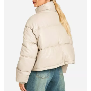 Veste matelassée à capuche en coton rembourré coupe-vent pour femme, style streetwear hip-hop, avec logo imprimé personnalisé et broderie camouflage - Product Image 5