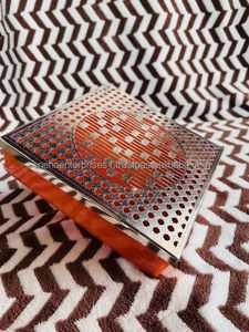 Caja Redonda de Resina para Joyas con Diseño Floral, Decoración Artística para el Hogar, Organizador de Almacenamiento, Caja para Bisutería, Artículo Decorativo para Regalo - Product Image 5