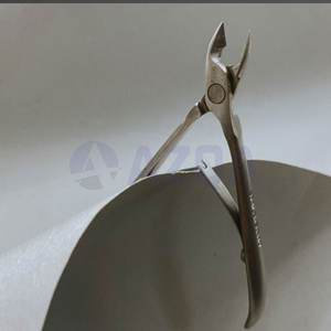 Cortacutículas Profesional de Acero Inoxidable, Herramienta de Manicura y Pedicura de Precisión para Uñas de Manos y Pies - Product Image 3