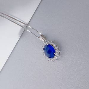 สร้อยคอแซฟไฟร์ทรงรัศมี จี้เงินแท้ ประดับแซฟไฟร์ประจำเดือนกันยายน ของขวัญวันครบรอบคริสต์มาสสำหรับผู้หญิง - Product Image 2