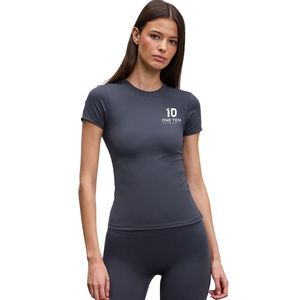 T-shirt ajusté à col rond pour femme, manches courtes, tissu extensible doux, haut décontracté basique pour la gym, l'entraînement, le streetwear et la personnalisation - Product Image 1