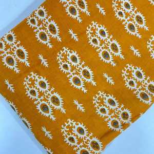 Tissu en coton biologique respirant et léger imprimé à la main pour vêtements et décoration intérieure : chemises pour filles, rideaux, sacs, housses - Product Image 2