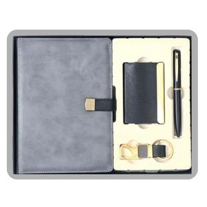 Coffret cadeau d'affaires en cuir le plus vendu avec agenda personnalisé, stylo et bouteille d'eau – Coffret cadeau exécutif disponible à la vente - Product Image 4