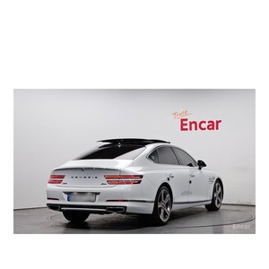 Genesis G80 2.5 Turbo AWD Essence 2024, 59 167 km, Boîte de vitesses automatique, Sièges en cuir, Caméra arrière, Volant à gauche - Product Image 2