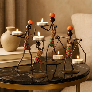 Porte-bougie décoratif en fer forgé fait main, décoration de table, accent décoratif pour la maison - Product Image 1