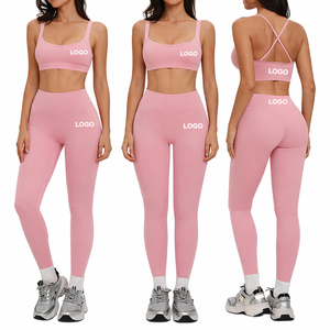 Ensemble de yoga personnalisé quatre pièces pour la vente en gros : soutien-gorge de sport, leggings taille haute respirants, tenue de fitness pour femme - Product Image 5