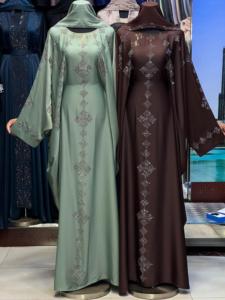 2026 Elegant Women's Floor Length Abaya With <b>Sequined</b> Geometric Pattern Long Sleeve Loose Fit Polyester Traditional Muslim Dress - Product Image 1
