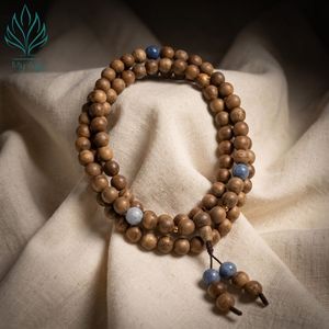 Excellent rapport qualité-prix : Bijoux en bois d'agar naturel vietnamien, Mala 108 perles avec corail bleu et perles en or 24 carats, style minimaliste unisexe - Product Image 1