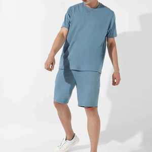 Ensemble 2 pièces tendance pour homme : T-shirt imprimé personnalisé délavé à l'acide et short de sport décontracté - Product Image 6