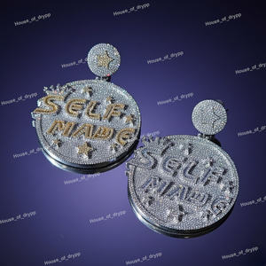 Collar con Colgante de Diamante Moissanite Personalizado con Nombre, Hecho en Plata 925, Estilo Hip Hop de Lujo - Product Image 4