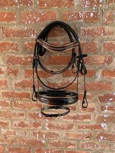 สายรัดหน้าผากม้าหนังสีโรสโกลด์ พร้อมแถบตกแต่งสีโรสโกลด์ประดับคริสตัลขนาด 6 มม. สายรัดหน้าผากหนังทำมือรูปตัวยูสำหรับสายรัดหน้าผากม้า - Product Image 6