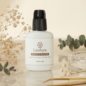 [Lashya] Booster d'adhérence pour cils pour les artistes en extensions de cils 15ml Usage professionnel Scellant de revêtement pour cils à faible odeur - Product Image 2