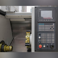 Tour CNC à banc incliné compact avec broche à axe C A2-5 pour tournage de précision de petites pièces métalliques et de broches de précision