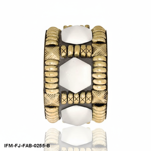 Brazalete Geométrico Chapado en Oro con Detalles de Resina Hexagonal Amarilla, Brazalete Bohemio para Mujer - Product Image 3