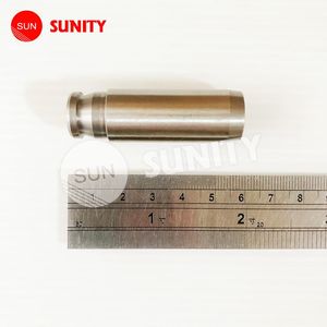 Guide de soupape d'aspiration TAIWAN SUNITY de qualité supérieure 127616-11160 pour pièces détachées de moteur Yanmar - Product Image 1