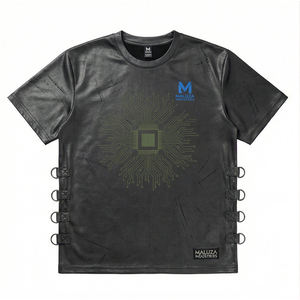 Camiseta premium futurista de estilo urbano con estampado gráfico de circuito, camiseta moderna de moda urbana MALUZA INDUSTRIES - Product Image 1
