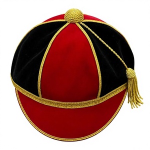 Casquette de rugby en velours rouge et noir avec bordure dorée, pompon et broderie 3D personnalisable, unisexe pour adultes, ajustable, toutes saisons - Product Image 1