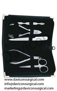 Kit d'outils de beauté de manucure avec pochette en cuir, Instruments de beauté, vente en gros, 9 pièces - Product Image 2