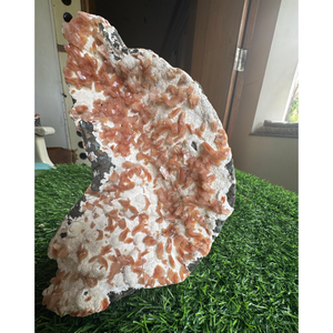 Spécimen minéral de cristal d'heulandite orange naturelle pour la décoration intérieure et la collection - Product Image 1