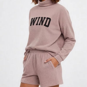 Ensemble short et haut à col montant pour femme, en molleton de polyester et coton, style streetwear, écologique, imperméable, séchage rapide, respirant - Product Image 1