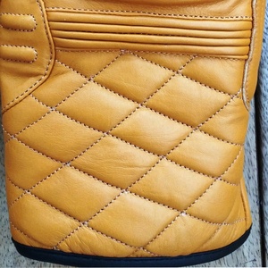 Guantes de Carreras Unisex de Cuero Amarillo de Alta Calidad, Nuevo Estilo, Transpirables, Impermeables, Compatibles con Pantalla Táctil, Hechos en EE. UU. - Product Image 5