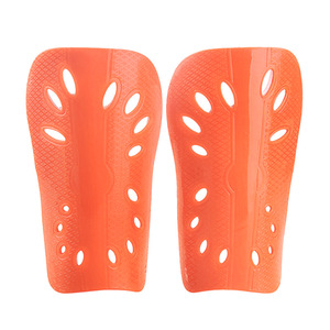 Espinilleras de Boxeo de Cuero Naranja con Logotipo Grabado, Protección Profesional, Marco de Acero al Carbono, Cierre de Tirón, Ligeras para Adultos - Product Image 2