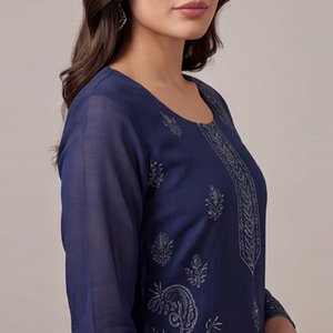 Nouvelles arrivées de robes Salwar Kameez brodées pour femmes, vêtements d'été en tissu lawn, conçus par des créateurs pakistanais. - Product Image 2