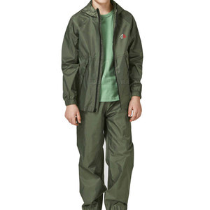 Ensemble coupe-vent fabriqué au Pakistan pour le streetwear et les activités de plein air, faible MOQ, ensemble coupe-vent pour adultes - Product Image 4