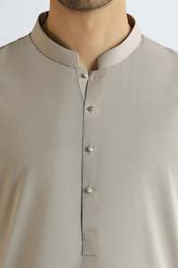 Kurta Pajama 2026 de Alta Calidad, Precio al por Mayor OEM ODM, Nuevo Estilo, Ropa India y Pakistaní para Hombre, Salwar Kameez de Color Sólido para Adultos - Product Image 3